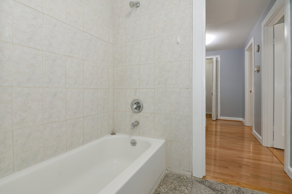 204 Boston Post Road Wayland, MA 01778 - Photo 24 of 42