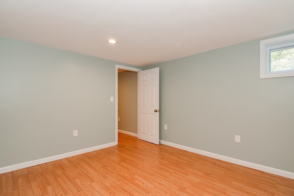 204 Boston Post Road Wayland, MA 01778 - Photo 33 of 42