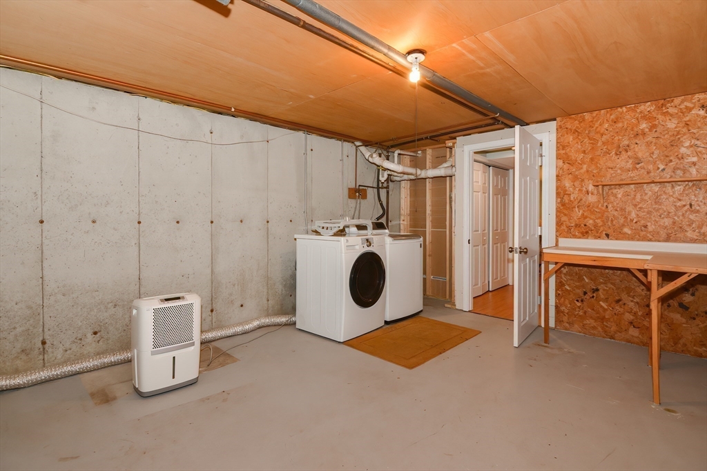 204 Boston Post Road Wayland, MA 01778 - Photo 36 of 42