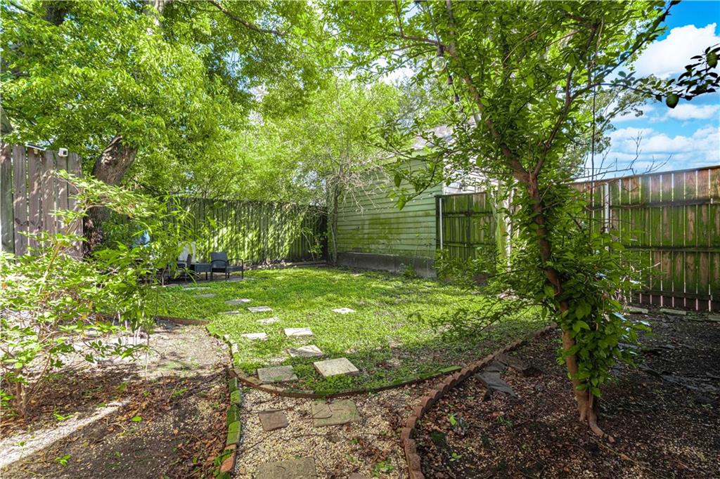 2725 Joseph Street New Orleans, LA 70115 - Photo 19 of 24