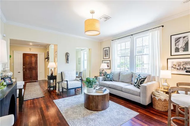 $3,200 | 2725 Joseph Street, New Orleans, LA 70115