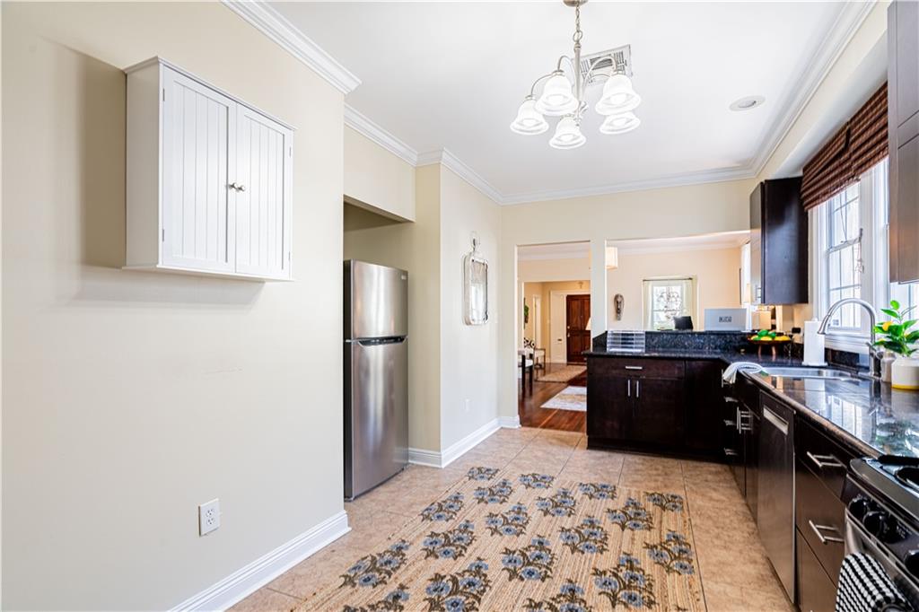 2725 Joseph Street New Orleans, LA 70115 - Photo 9 of 24