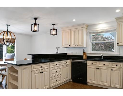 30 Nutting Road Waltham, MA 02451 - Photo 6 of 35