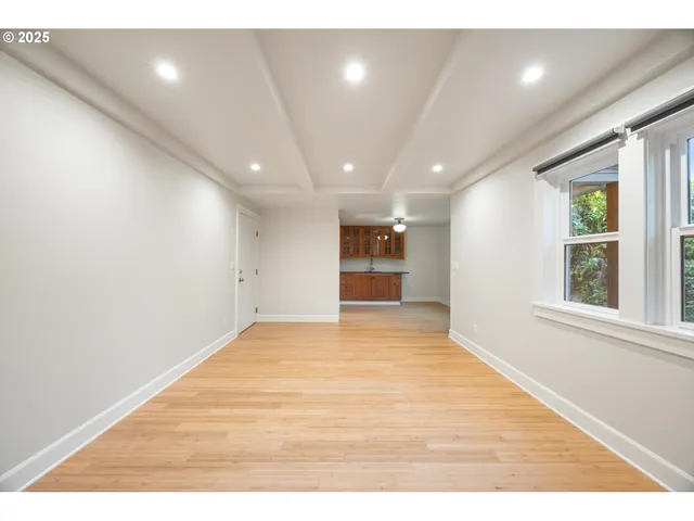 $1,675,000 | 604 Southeast Andover Place, Portland, OR 97202