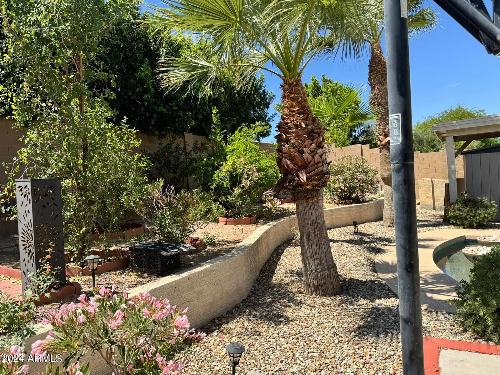 1619 East Harwell Road Phoenix, AZ 85042 - Photo 4 of 9 IMG-20240427-WA0019