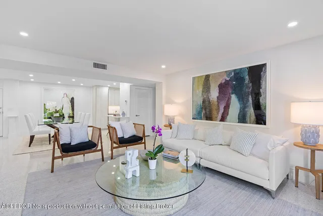 $13,950 | 170 North Ocean Boulevard, Unit 208, Palm Beach, FL 33480