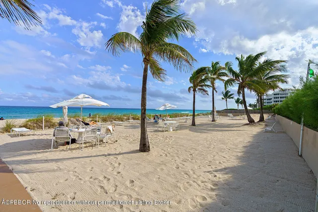 $13,950 | 170 North Ocean Boulevard, Unit 208, Palm Beach, FL 33480