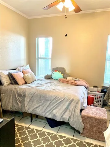 $3,250 | 503 East 38th Street, Unit B, Austin, TX 78705