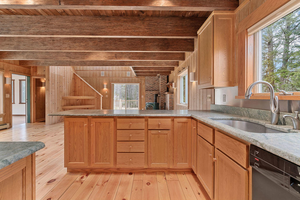 11 Roos Hill Road Freeport, ME 04032 - Photo 19 of 47 019_11_roos_hill_dr38