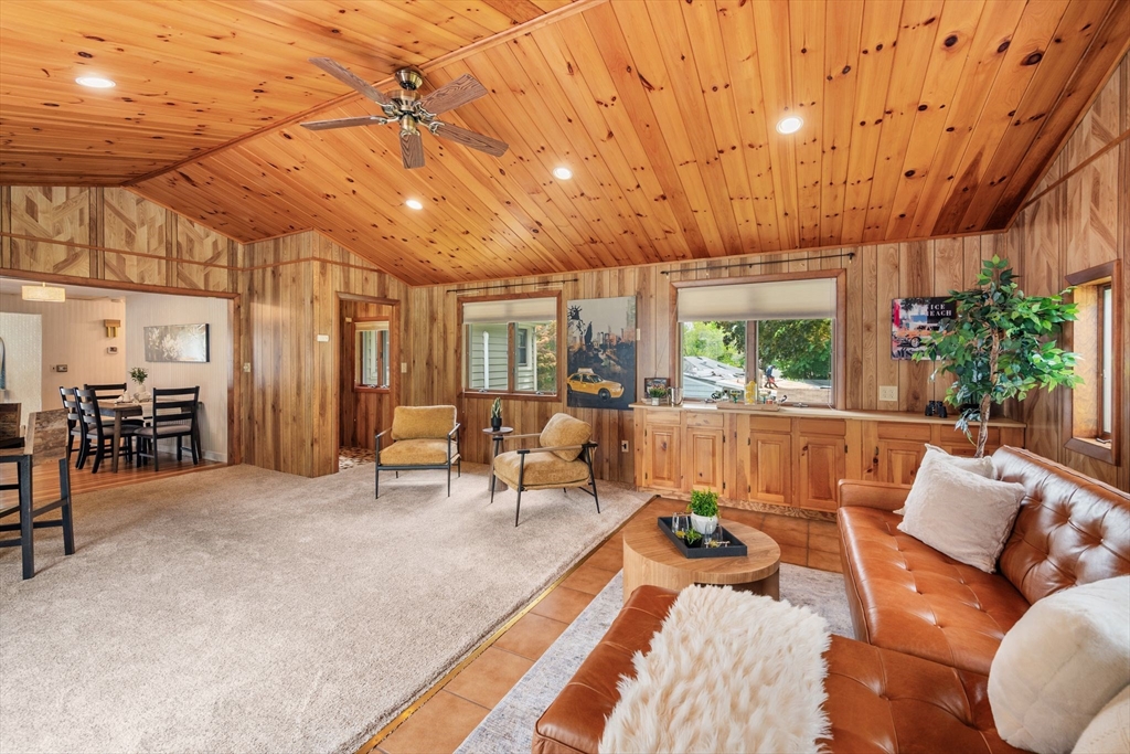 29 Patricia Road Peabody, MA 01960 - Photo 31 of 40