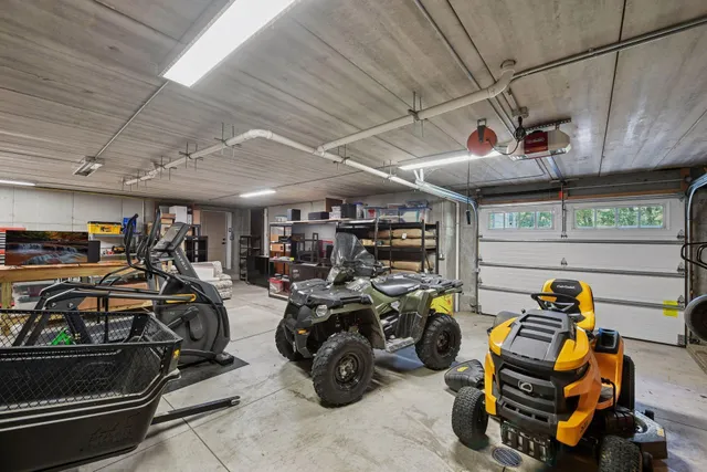 $1,095,000 | 5507 Fenning Avenue Southeast, Delano, MN 55328