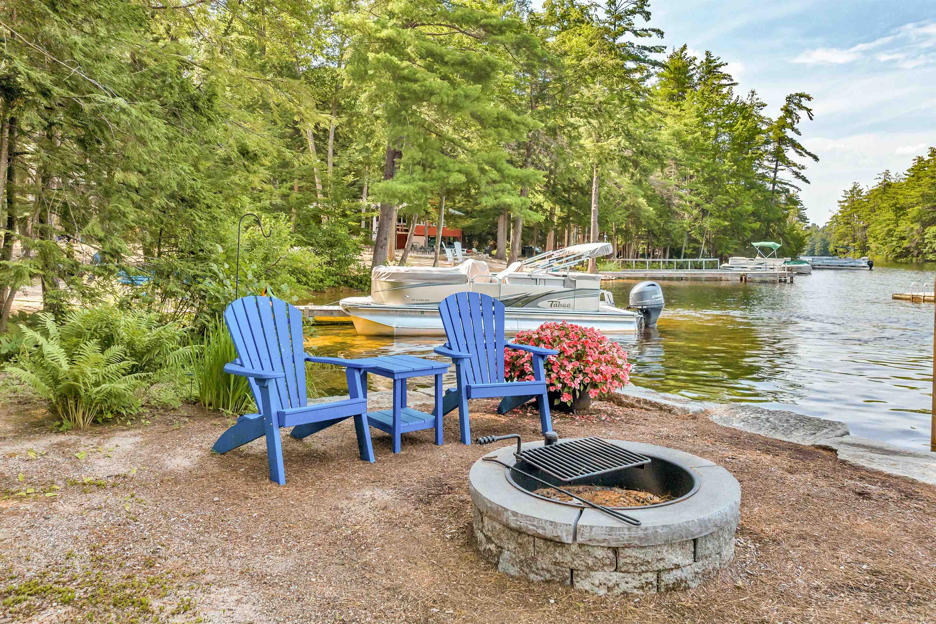 577 Crew Road Wakefield, NH 03872 - Photo 4 of 37