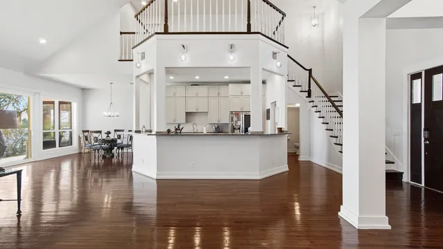 $1,250,000 | 2502 Country Club Drive, Lynn Haven, FL 32444