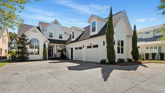 $1,250,000 | 2502 Country Club Drive, Lynn Haven, FL 32444