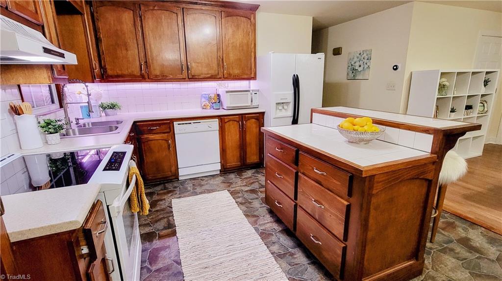 1323 Swicegood Road Linwood, NC 27299 - Photo 7 of 23 Gallery Image 7