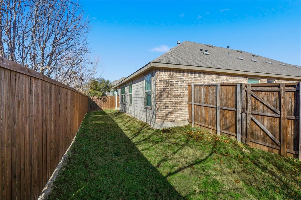 7508 Rhyner Way Fort Worth, TX 76137 - Photo 21 of 23 View of backyard.