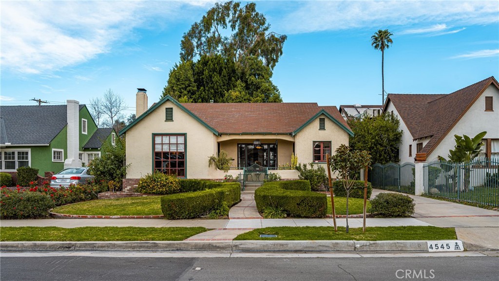 4545 Sunnyside Drive Riverside, CA 92506 - Photo 36 of 36