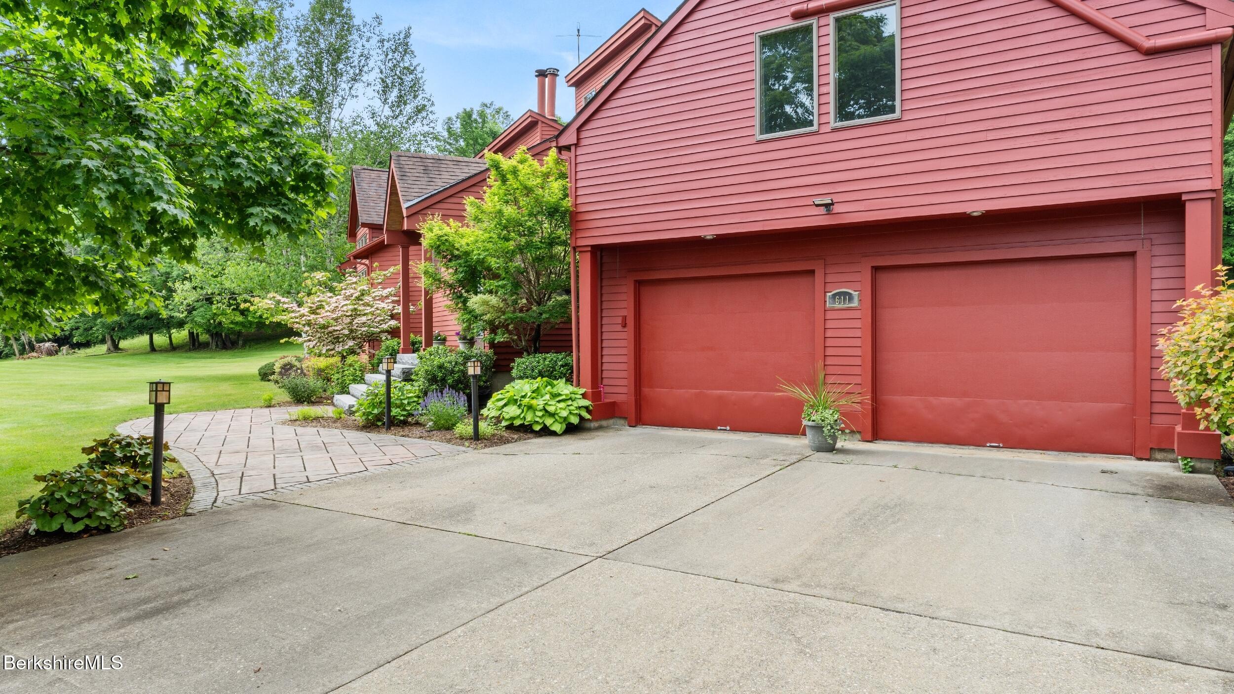 611 North State Road Cheshire, MA 01225 - Photo 54 of 75 Garage