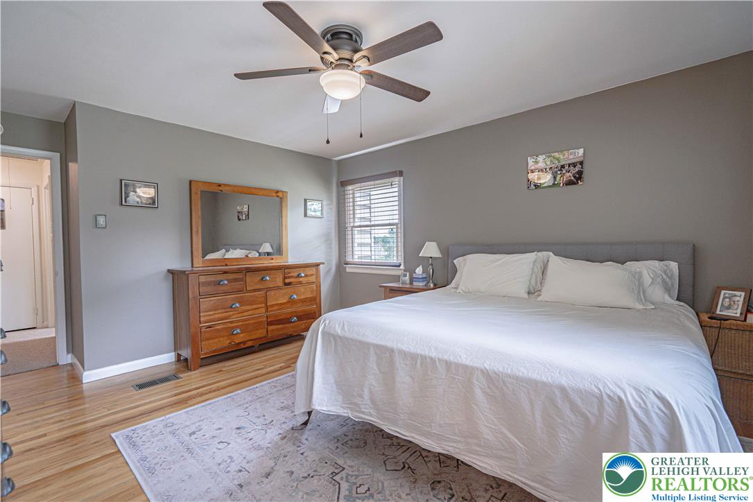 2064 Hopewell Road Bethlehem, PA 18017 - Photo 21 of 44 Gallery Image 21