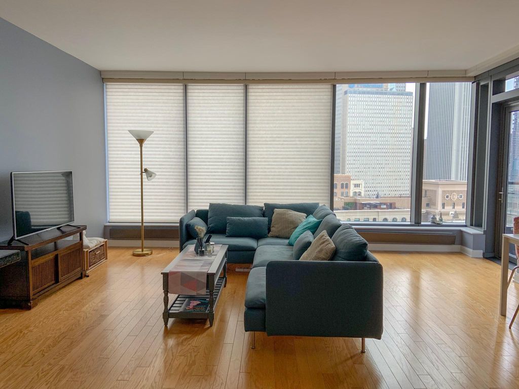 60 East Monroe Street, Unit 2708 Chicago, IL 60603 - Photo 2 of 26