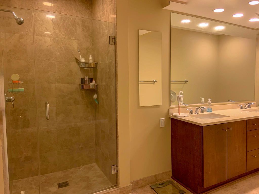 60 East Monroe Street, Unit 2708 Chicago, IL 60603 - Photo 9 of 26