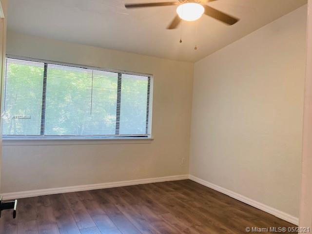 4039 Southwest 21st Road, Unit 4039 Gainesville, FL 32607 - Photo 14 of 29