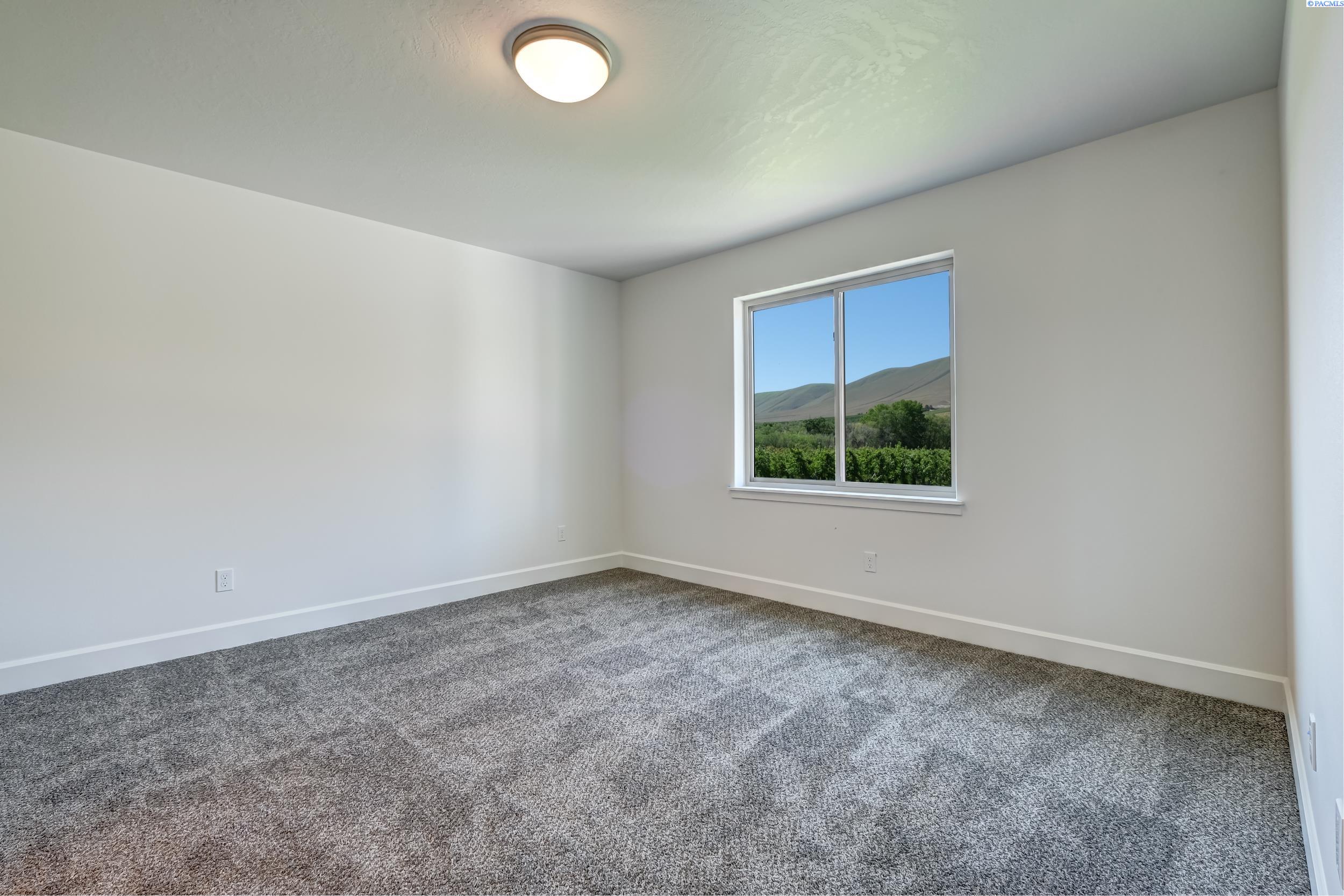 1804 Kendall Road Benton City, WA 99320 - Photo 20 of 25 Gallery Image 20