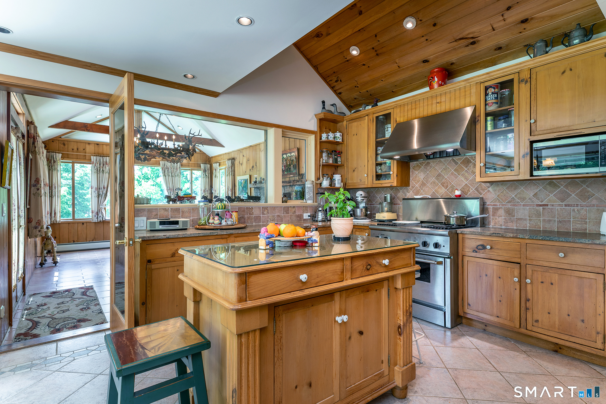 18 Arrow Point Road Warren, CT 06777 - Photo 7 of 36