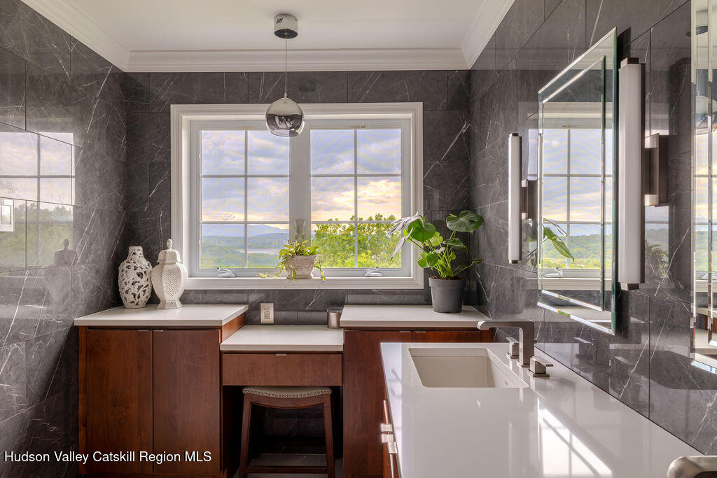 9 Van Winkle Road Hudson, NY 12534 - Photo 20 of 27 _J5A9175-HDR
