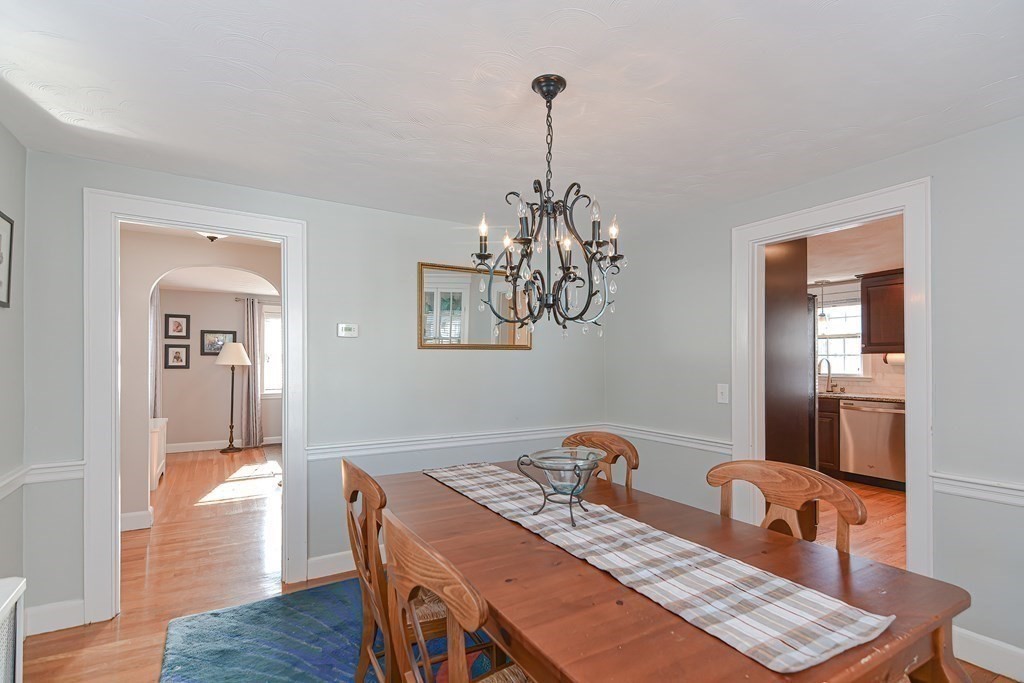 19 Crosby Road Wakefield, MA 01880 - Photo 11 of 31 Gallery Image 11