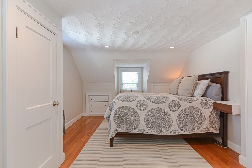 19 Crosby Road Wakefield, MA 01880 - Photo 21 of 31 Gallery Image 21
