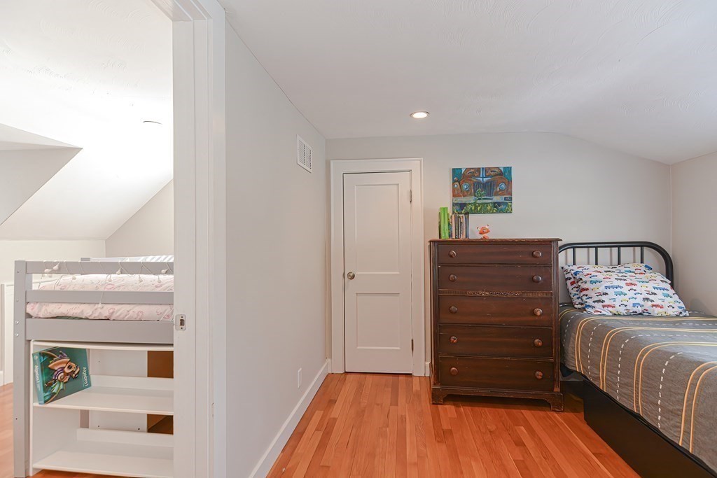 19 Crosby Road Wakefield, MA 01880 - Photo 25 of 31 Gallery Image 25