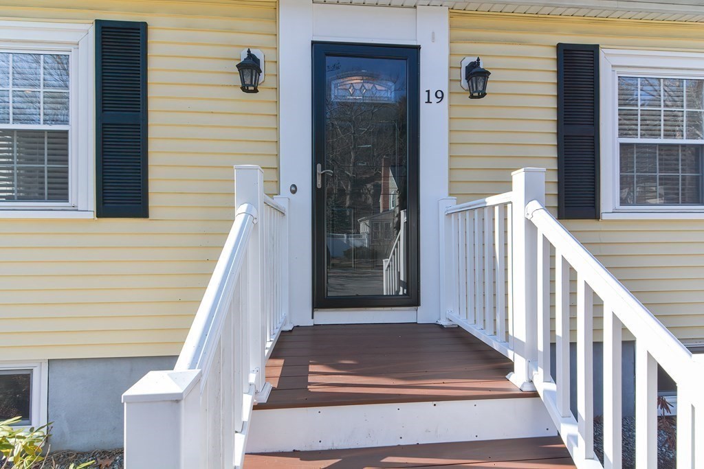 19 Crosby Road Wakefield, MA 01880 - Photo 30 of 31 Gallery Image 30