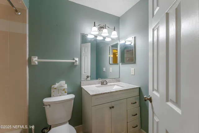 $440,000 | 2016 Glitter Court, Middleburg, FL 32068