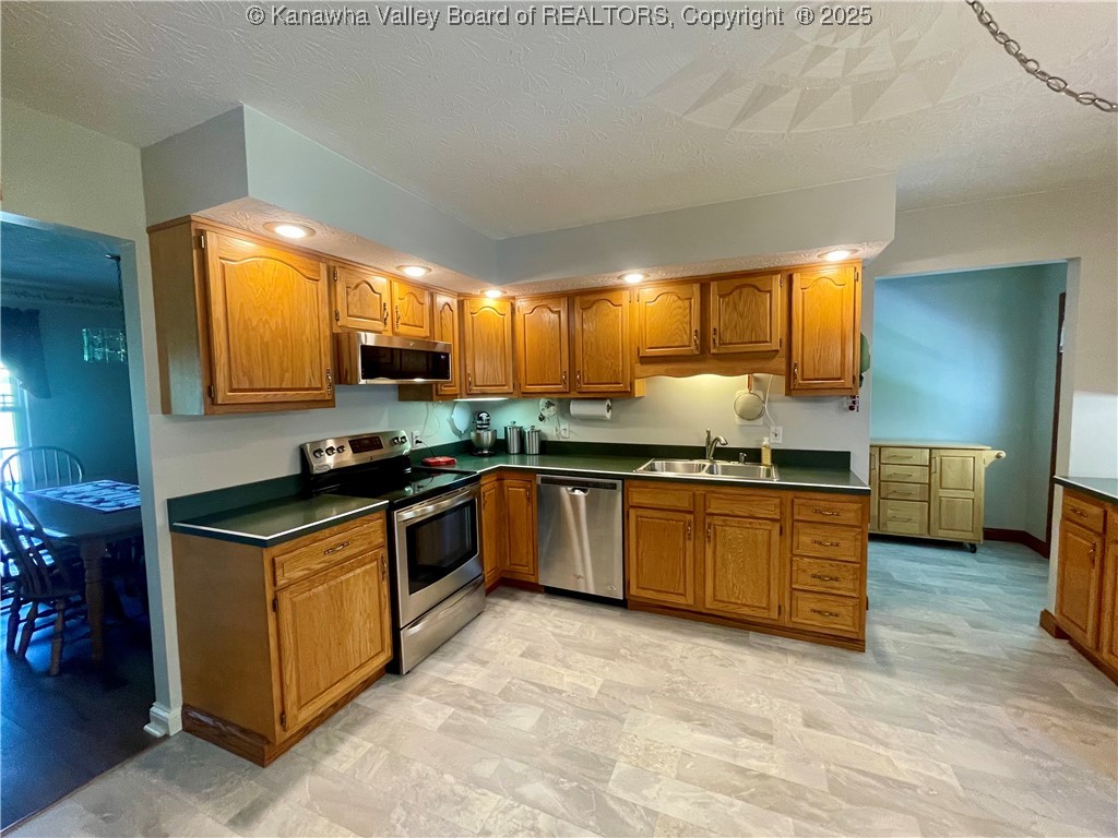1293 New Stone Ridge Road Ripley, WV 25271 - Photo 3 of 49 Gallery Image 3