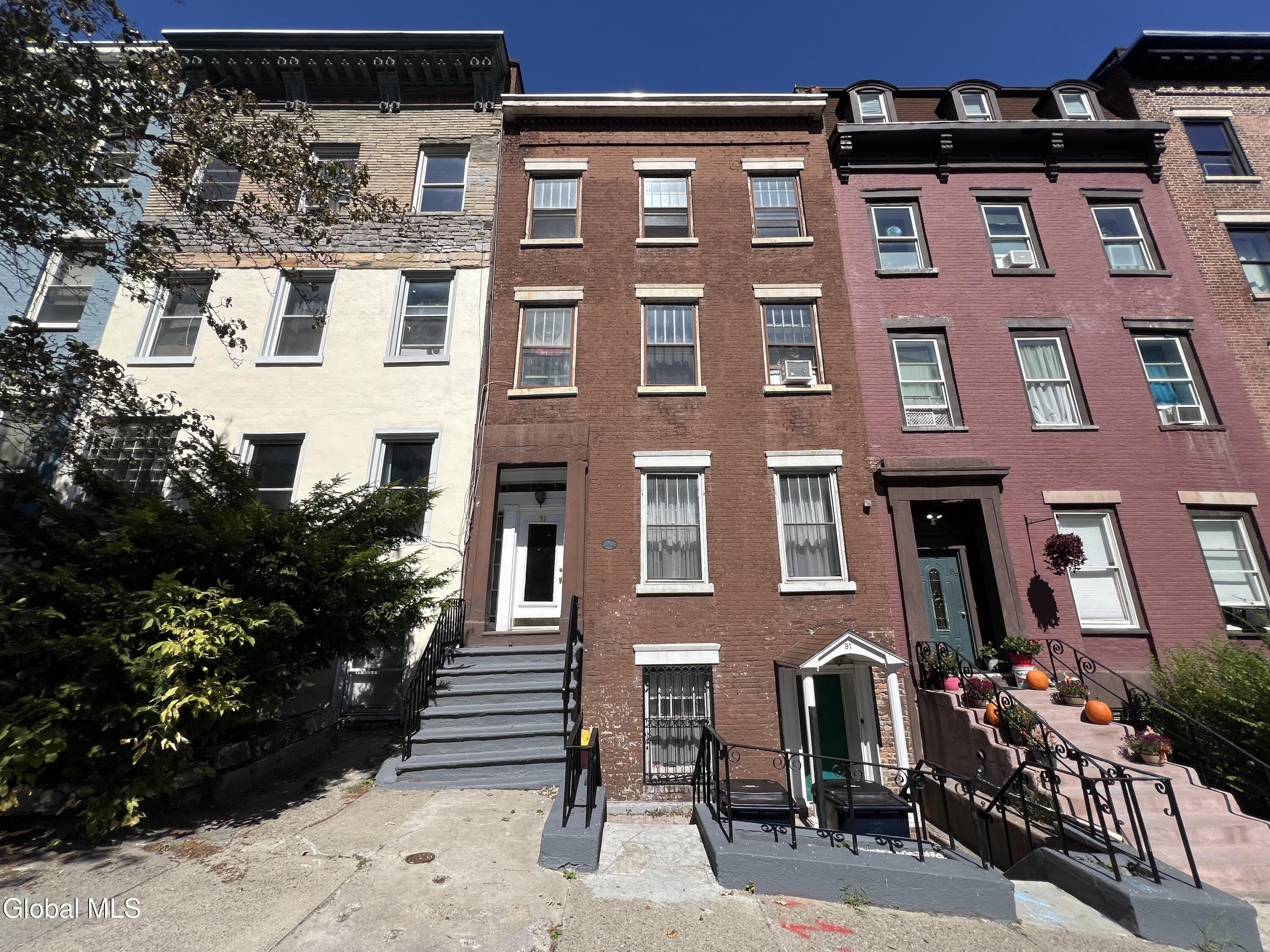 91 Columbia Street, Unit 3F Albany, NY 12210 - Photo 1 of 9 91 Columbia St