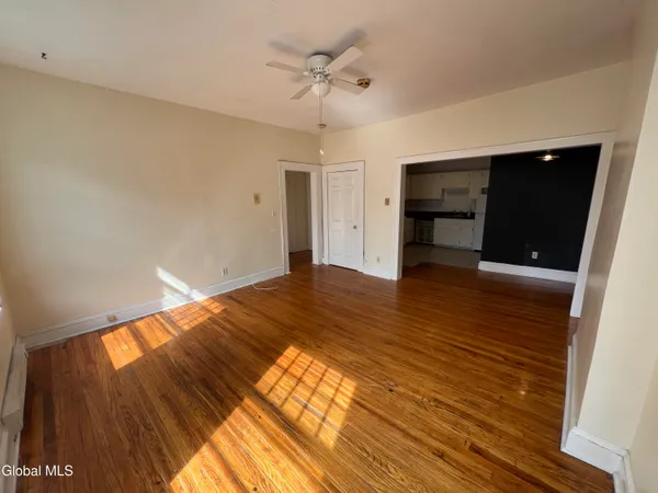 $1,000 | 91 Columbia Street, Unit 3F, Albany, NY 12210