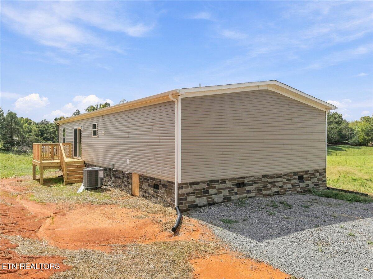 840 Shackleford Road Mosheim, TN 37818 - Photo 5 of 34 24-840 Shackleford Rd 24