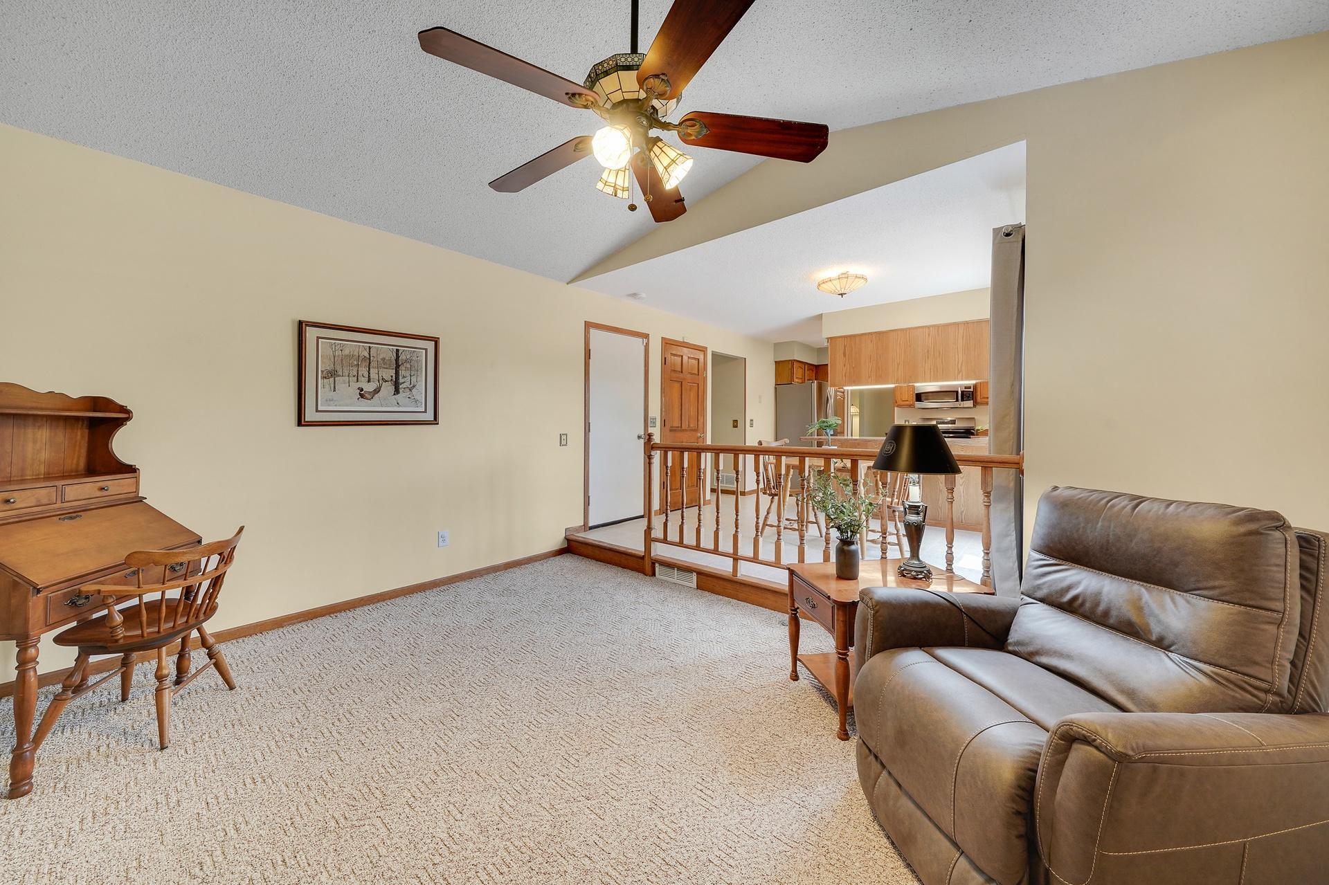14246 Dearborn Path Rosemount, MN 55068 - Photo 29 of 44