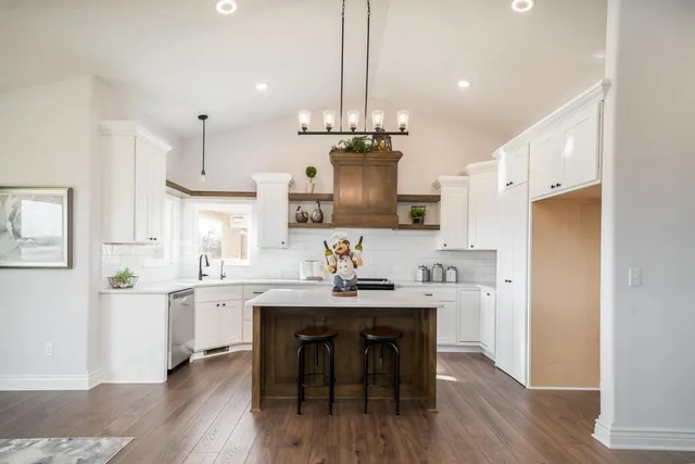 $401,793 | 1137 West Shellbark Street, Goddard, KS 67052