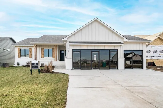 $401,793 | 1137 West Shellbark Street, Goddard, KS 67052