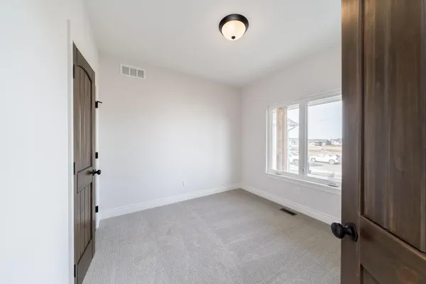 $401,793 | 1137 West Shellbark Street, Goddard, KS 67052