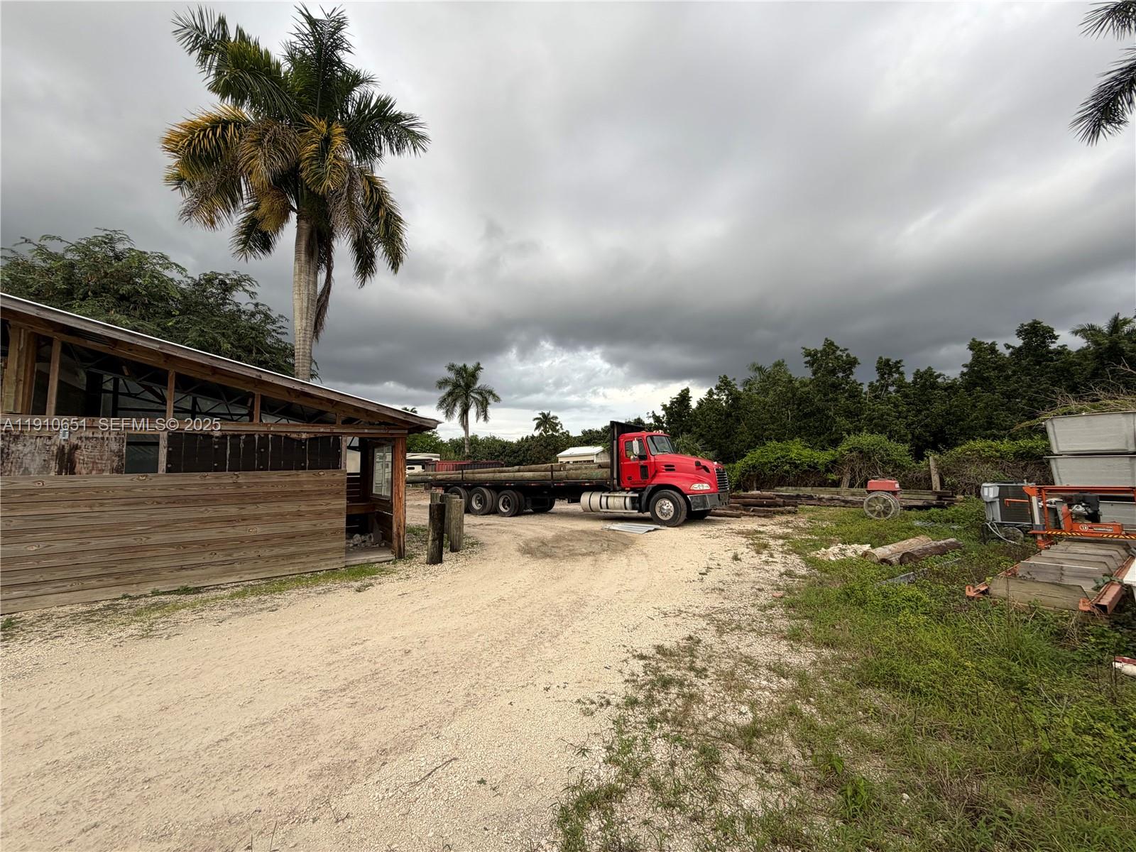 19820 Southwest 244th Street Homestead, FL 33031 - Photo 79 of 99