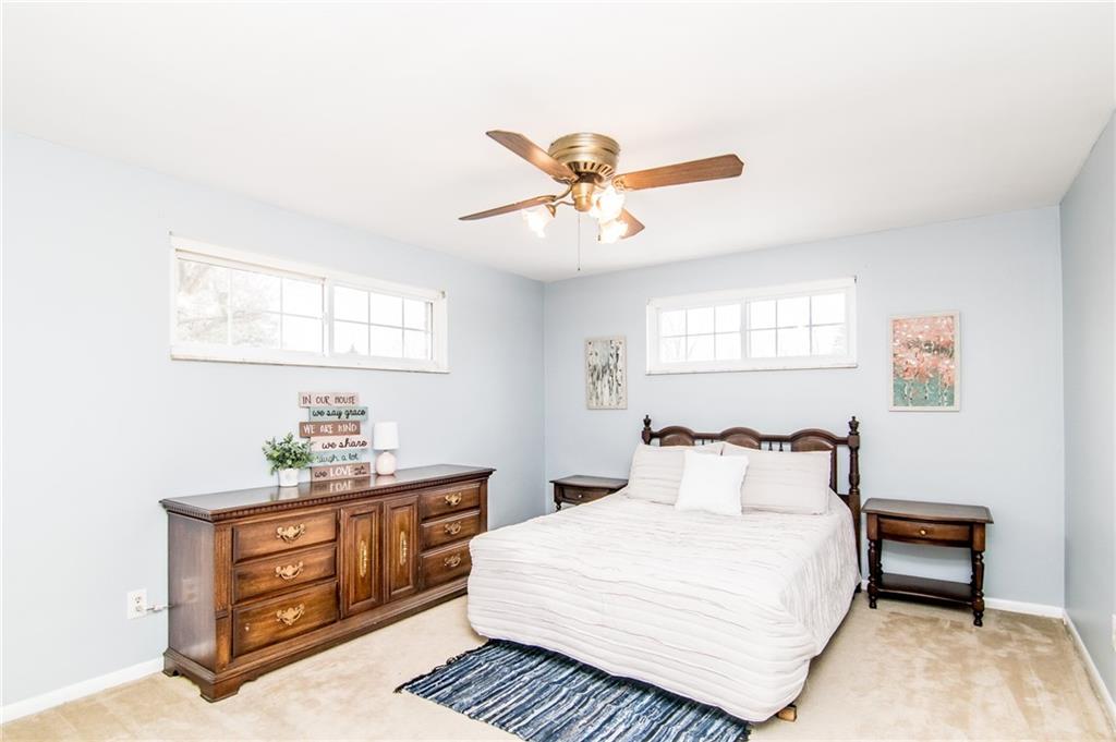 644 New Texas Road Pittsburgh, PA 15239 - Photo 11 of 19 Gallery Image 11