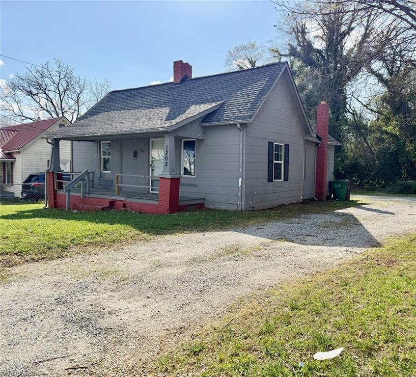 1202 South Elm Street High Point, NC 27260 - Photo 3 of 15