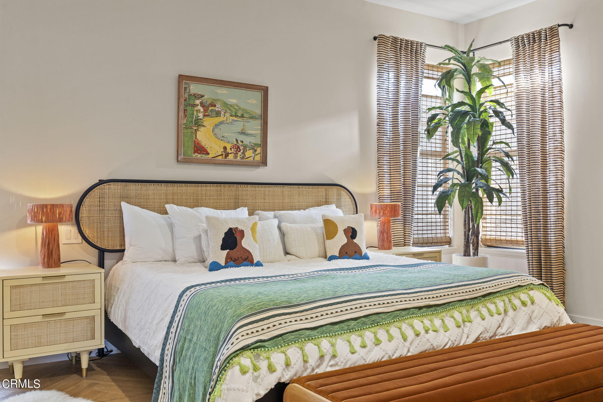 4136 Ocean Drive Oxnard, CA 93035 - Photo 16 of 58 Master bedroom