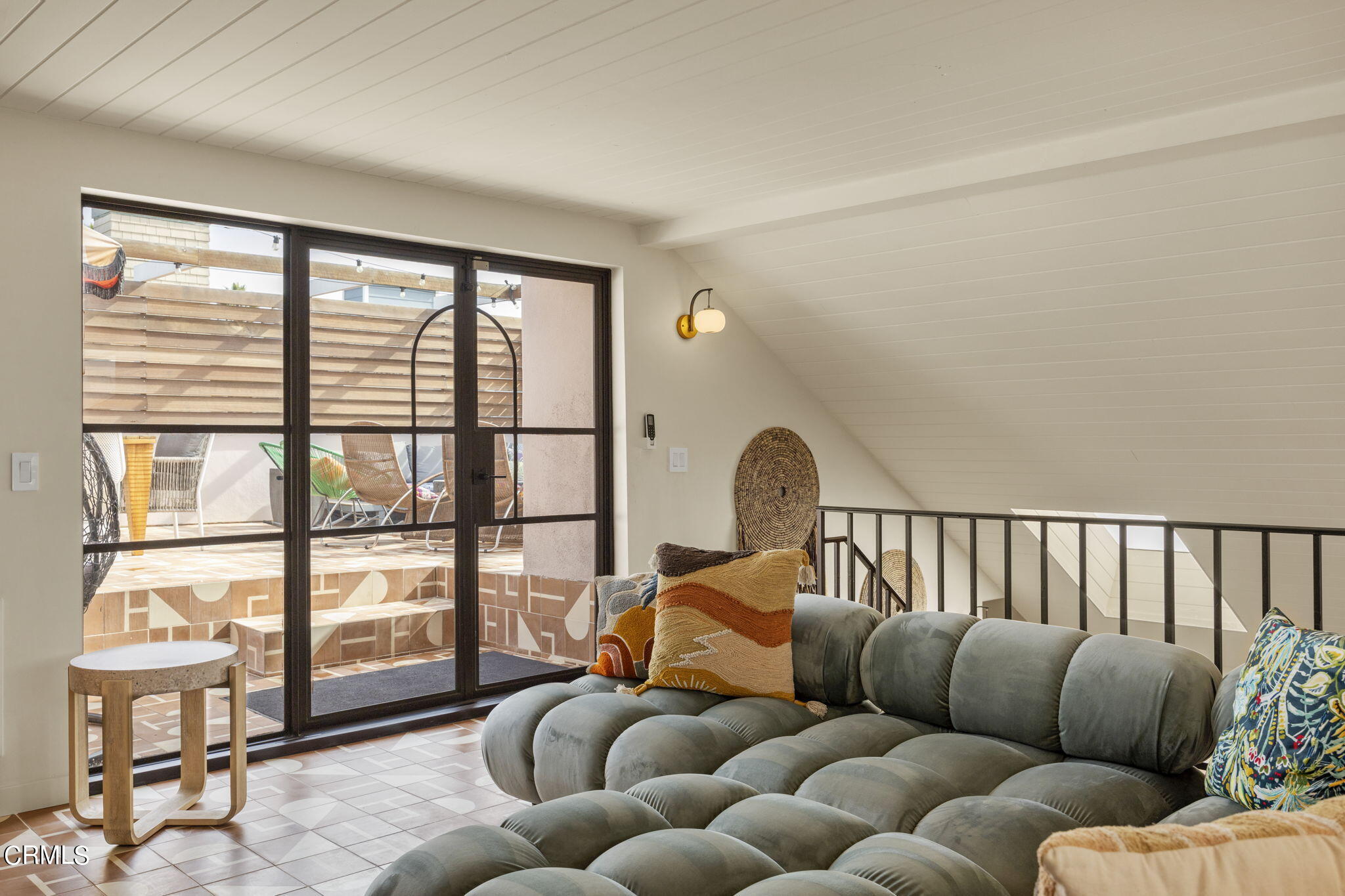 4136 Ocean Drive Oxnard, CA 93035 - Photo 40 of 58 Loft Bar