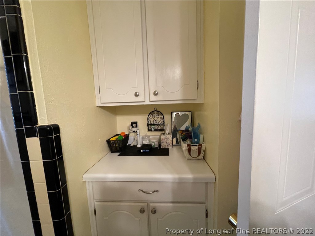 1105 Hardin Road Lumberton, NC 28358 - Photo 7 of 40 Gallery Image 7