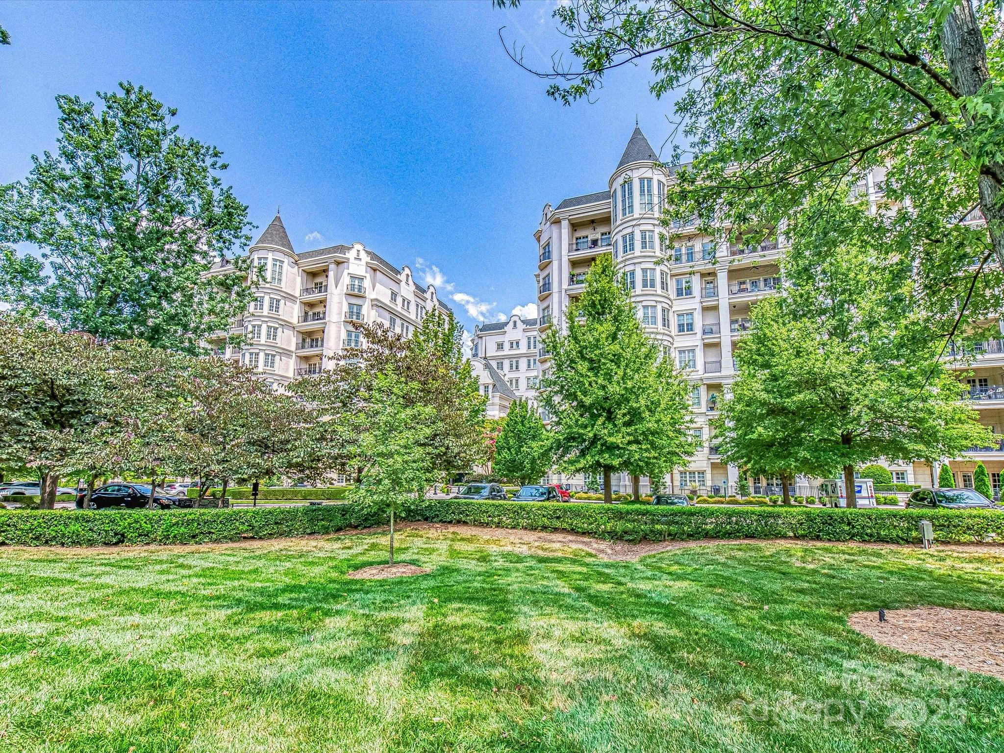 2823 Providence Road, Unit 154 Charlotte, NC 28211 - Photo 5 of 6 Gallery Image 5