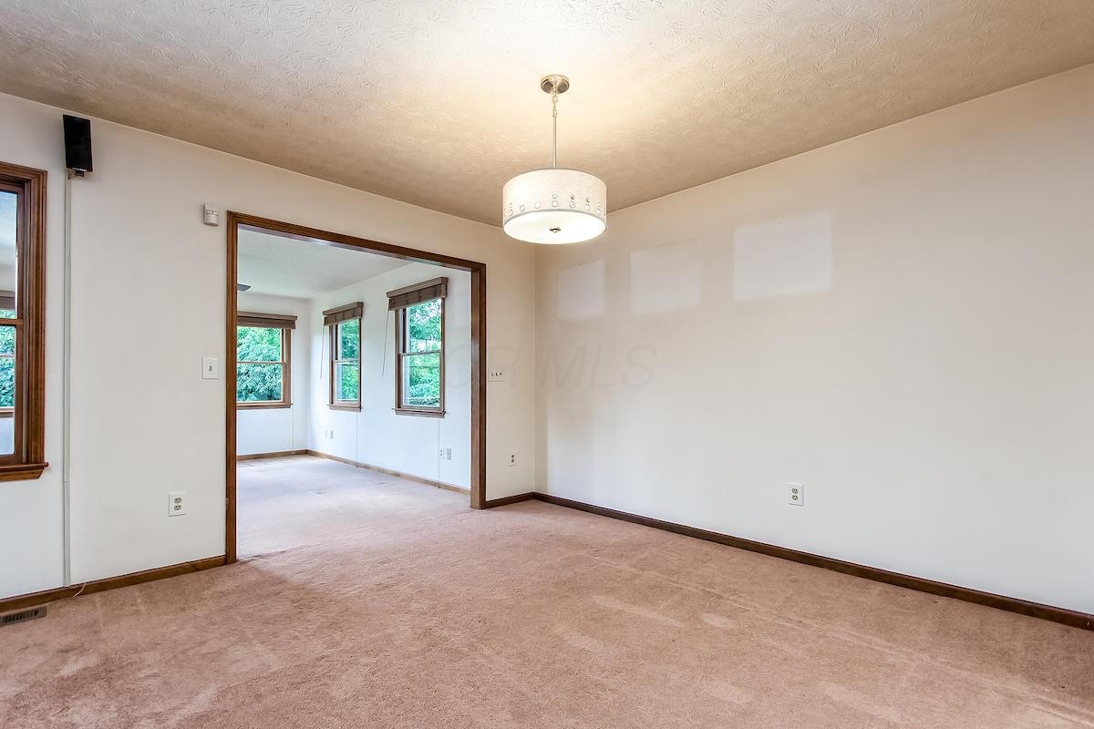 2719 Cooper Ridge Road Columbus, OH 43231 - Photo 16 of 47